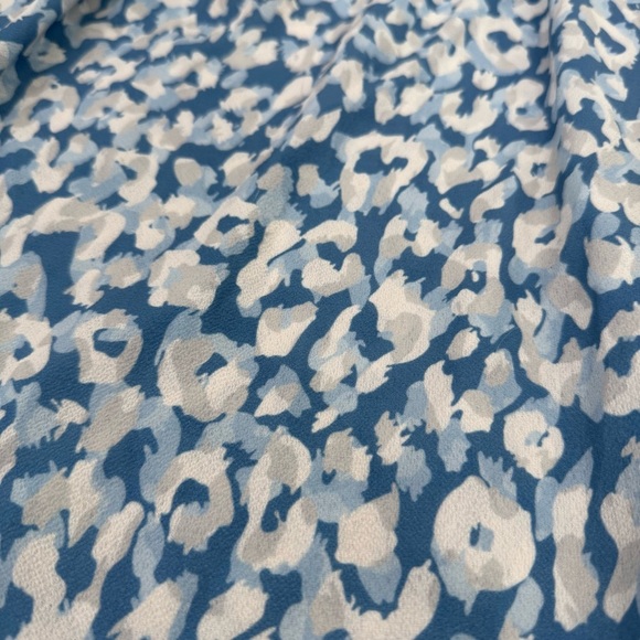 Women’s DG2 By Diane Gilman Off The Shoulder Smocked Leopard Top Plus Size 1X - Picture 12 of 16